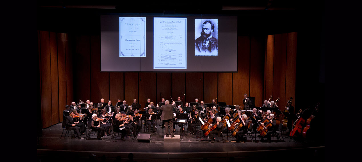 Image of Symphony d'Oro on stage